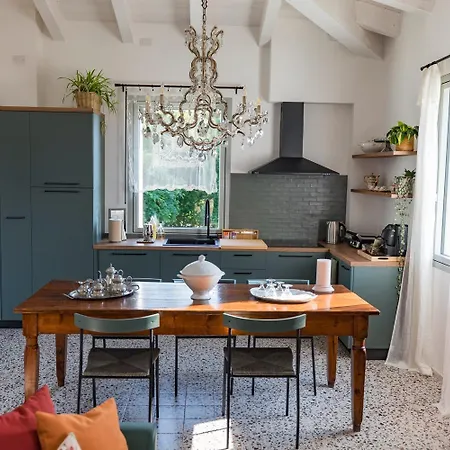 Saranto, Maison Du Charme - La Tua Oasi In Emilia Gasthuis 3*